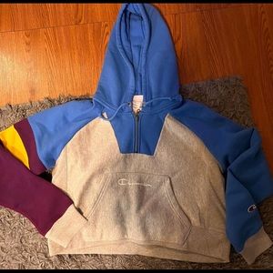 Women’s Champion cropped pullover - Small